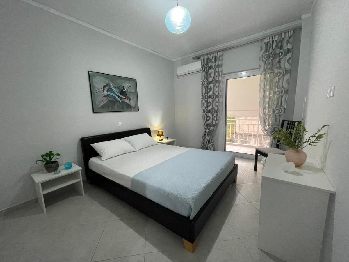 Cozy Apartment In Nea Palatia-Oropos Exterior foto