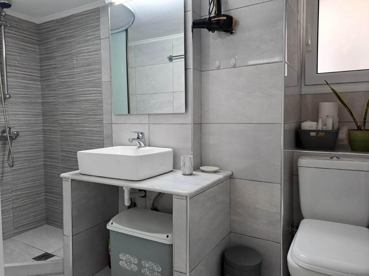 Cozy Apartment In Nea Palatia-Oropos Exterior foto