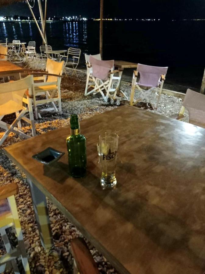 Cozy Apartment In Nea Palatia-Oropos Exterior foto